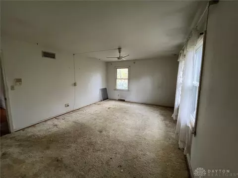 11253 Embassy Dr, Cincinnati, OH 45240 photo 5