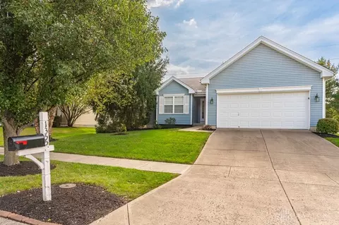 1355 Stableview Cir, Maineville, OH 45039 photo 2