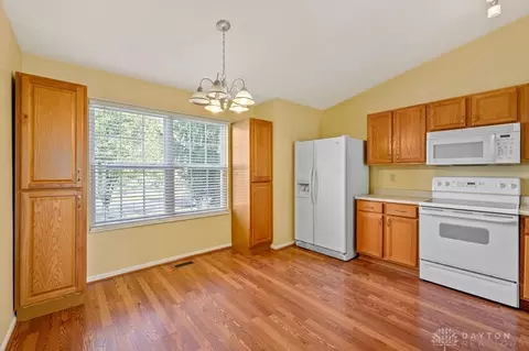 1355 Stableview Cir, Maineville, OH 45039 photo 13