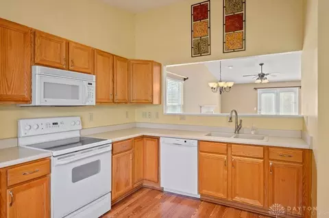 1355 Stableview Cir, Maineville, OH 45039 photo 15