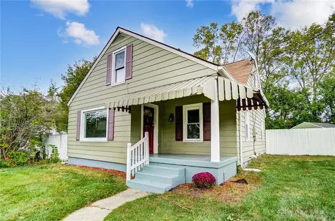 101 Redbud Dr, Middletown, OH 45042
