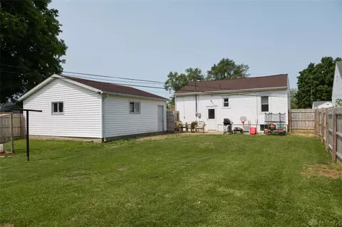 330 Larchmont Ave, Springfield, OH 45503 photo 5