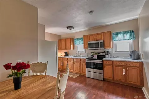 330 Larchmont Ave, Springfield, OH 45503 photo 11