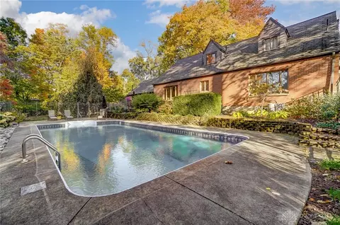 313 Deer Park Cir, Kettering, OH 45429 photo 71