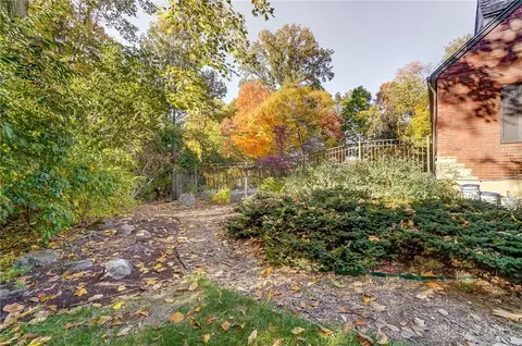 313 Deer Park Cir, Kettering, OH 45429 photo 85
