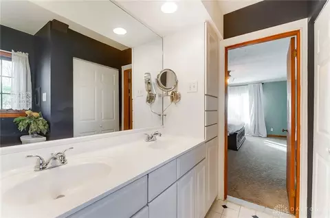 313 Deer Park Cir, Kettering, OH 45429 photo 42