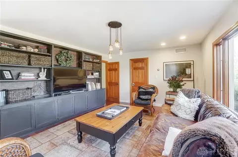 313 Deer Park Cir, Kettering, OH 45429 photo 35