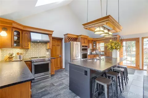 313 Deer Park Cir, Kettering, OH 45429 photo 29