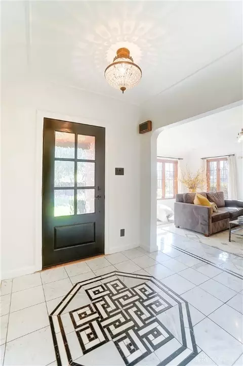 313 Deer Park Cir, Kettering, OH 45429 photo 8