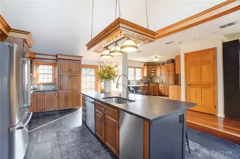 313 Deer Park Cir, Kettering, OH 45429 photo 31