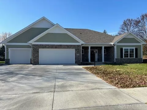 1501 Middle Park Dr, Dayton, OH 45414