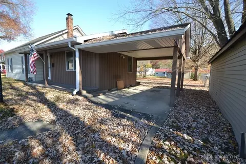 808 Division St, Ripley, OH 45167
