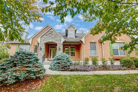 4592 Whispering Oak Trl, Cincinnati, OH 45247