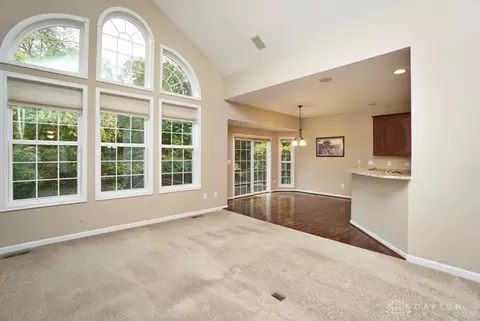 5110 Oak Brook Dr, Cincinnati, OH 45244 photo 11
