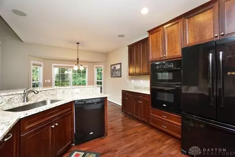 5110 Oak Brook Dr, Cincinnati, OH 45244 photo 14