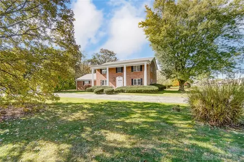 9745 Washington Church Rd, Miamisburg, OH 45342