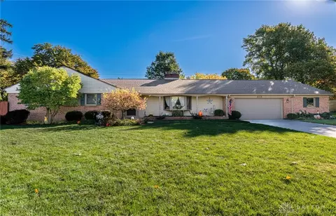 6310 Siena St, Washington Township, OH 45459