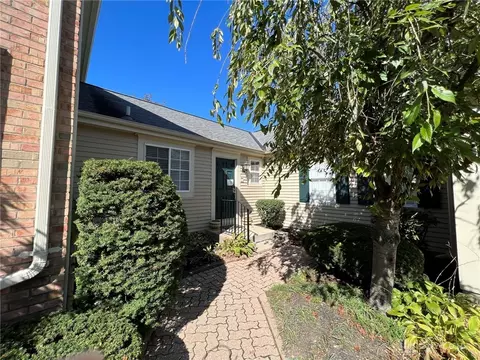 2 Cogswell Grant, Fairfield, OH 45014