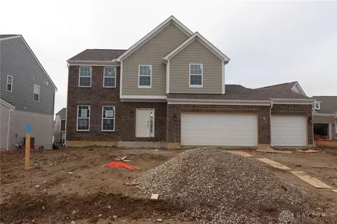 3866 Pepperwell Cir #103, Sugarcreek Township, OH 45440