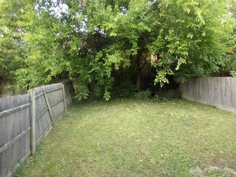 1009 Beech Ave, Cincinnati, OH 45205 photo 3