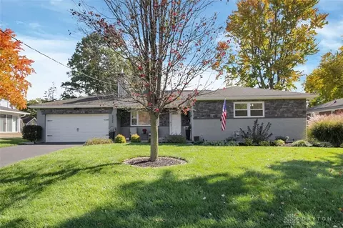 9226 Fidelis Dr, Blue Ash, OH 45242