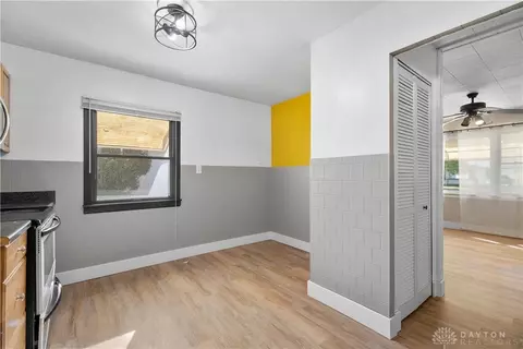 5581 Sharp Rd, Dayton, OH 45432 photo 7