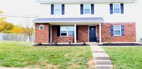 2 Ramsey Dr, Hamilton, OH 45013
