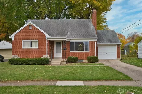 3105 Annabelle Dr, Dayton, OH 45429
