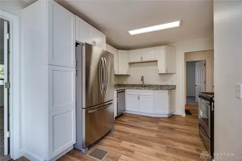 3835 Eileen Rd, Dayton, OH 45429 photo 15