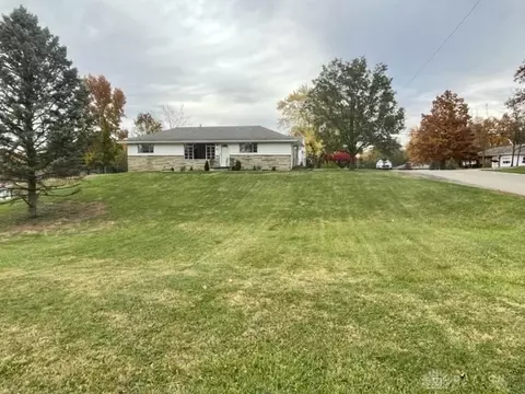 1904 Miracle Mile, Springfield, OH 45503 photo 3