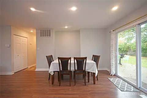 10089 Pippin Rd, Cincinnati, OH 45231 photo 9