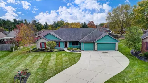552 Rhondavu Ct, Waynesville, OH 45068