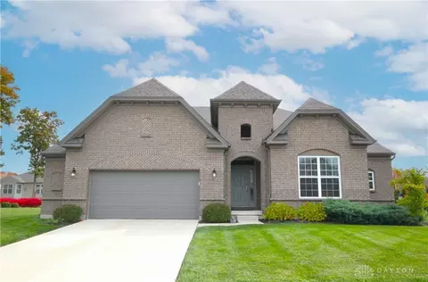 1682 Indian Grass Dr, Lebanon, OH 45036