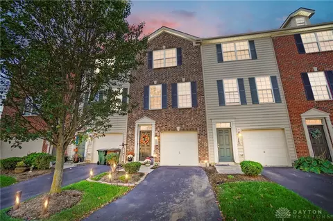 1692 Big Bear Dr, Dayton, OH 45458