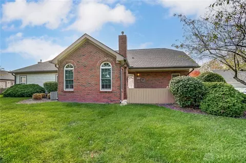 9644 Belfry Ct, Washington Township, OH 45458
