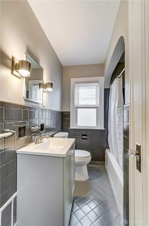 1743 Stevens Ave, Cincinnati, OH 45231 photo 22