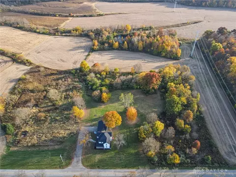 6409 Gard Rd, Oregonia, OH 45054