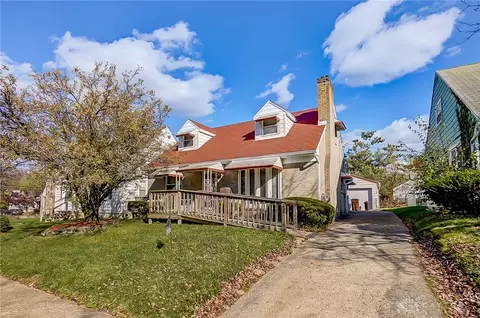 2932 Rugby Rd, Dayton, OH 45405