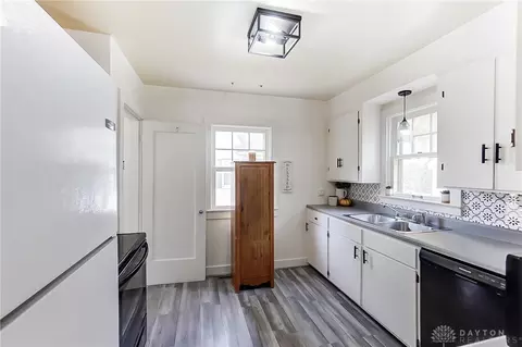 816 Snowhill Blvd, Springfield, OH 45504 photo 9