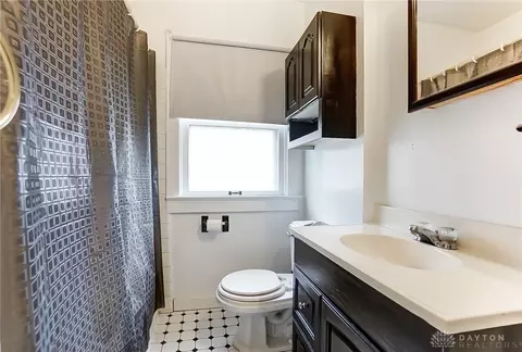 816 Snowhill Blvd, Springfield, OH 45504 photo 10