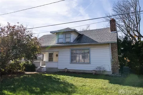 50 W Spring St, Clayton, OH 45315
