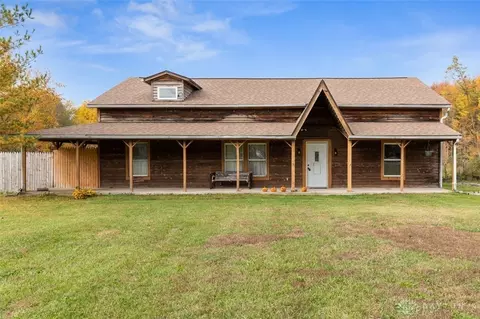2837 Bethel Concord Rd, Bethel, OH 45106