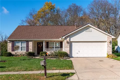 5867 Hillary, Dayton, OH 45426