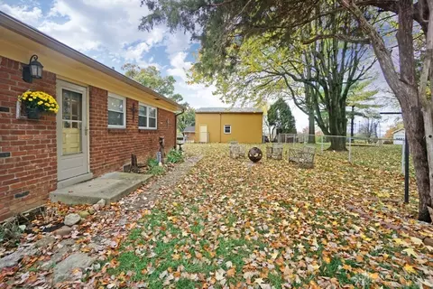 10565 Heathercrest Cir, Cincinnati, OH 45241 photo 28