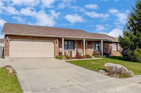 1599 Gibraltar Dr, Wilmington, OH 45177