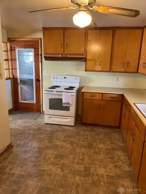 4851 Middle Urbana Rd, Springfield, OH 45503 photo 7
