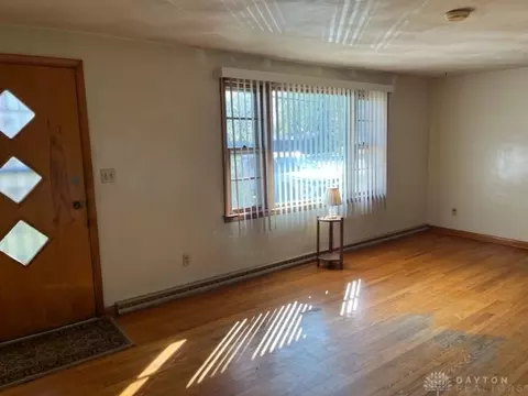 4851 Middle Urbana Rd, Springfield, OH 45503 photo 3