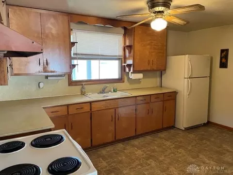 4851 Middle Urbana Rd, Springfield, OH 45503 photo 6