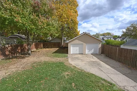 Undisclosed, Cincinnati, OH 45211 photo 26