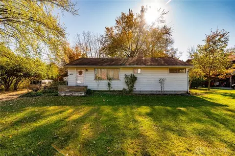 8600 Adams Rd, Dayton, OH 45424